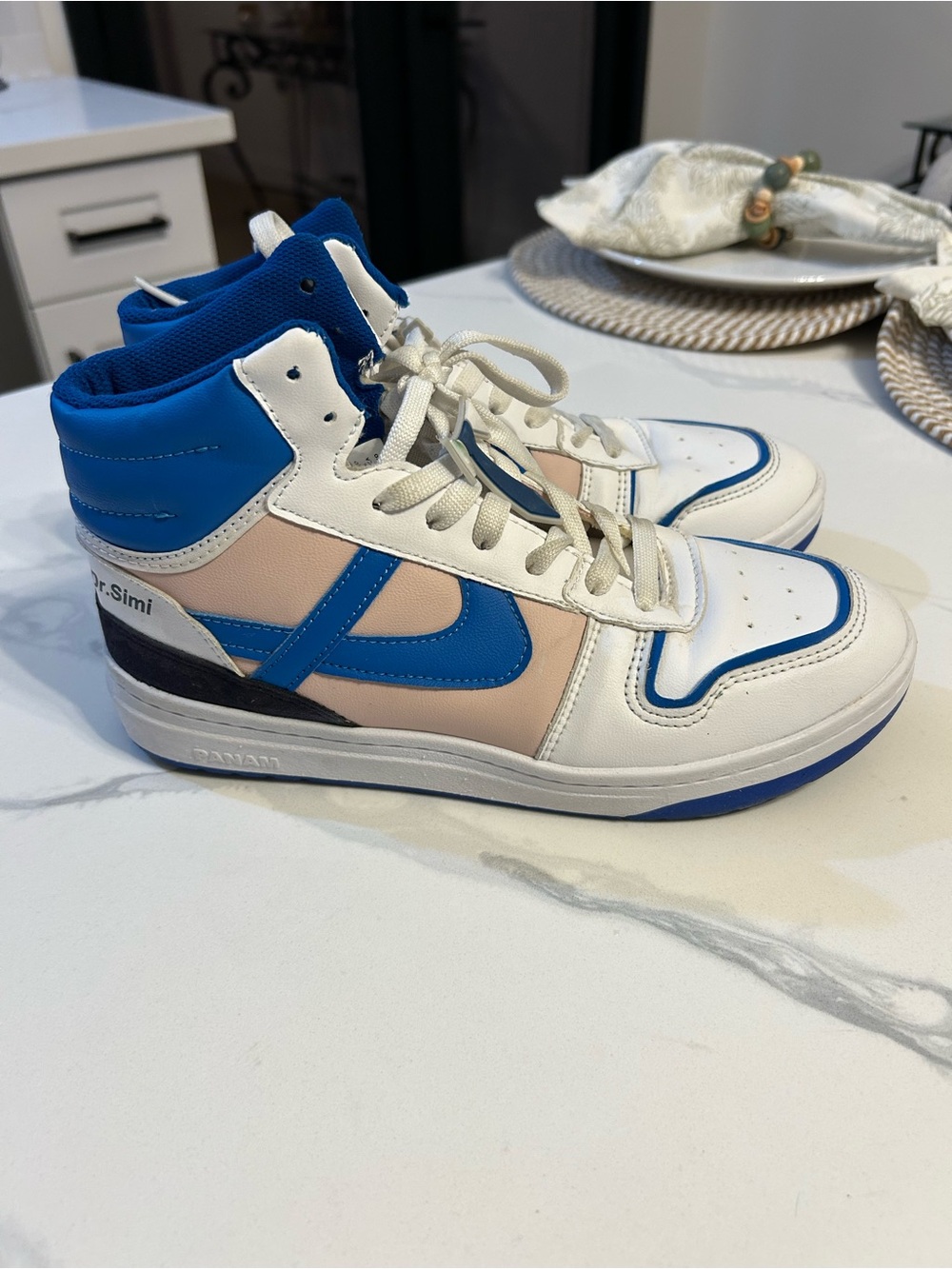 PANAM METZIL DR SIMI EXCLUSIVE SNEAKERS. Men’s 6 Women’s 8